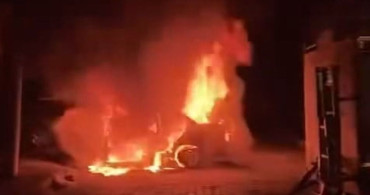 Elazığ'da TOFAŞ Araç Alev Alev Yandı