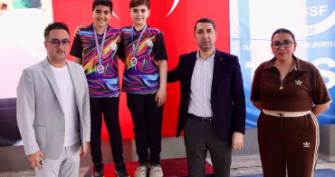 Elazığ'da Yüzmede Büyük Başarı: 19 Madalya