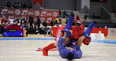 Elazığ'ın CrossFight Kulübü, İstanbul'da Sambo Şampiyonası'nda Öne Çıktı