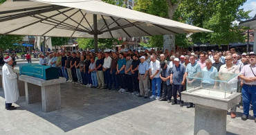 Emekli bankacı esin camak hayatını kaybetti