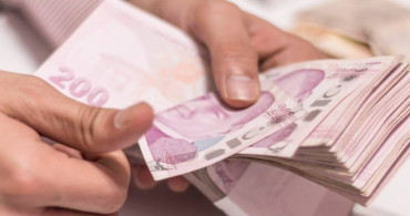 Emekli maaşında o rakam garantilendi: OVP zam tahminlerini değiştirdi