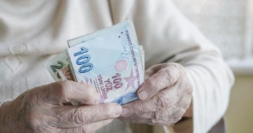 Emekli maaşınız 10.000 TL üstüyse hesabınızı kontrol edin! Maaş hesabınıza 25 Bin TL ödeme yapılacak