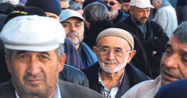 Emekli promosyon ödemeleri için nefesler tutulmuştu! Tam tarih belli oldu: 6 GÜN SONRA HESAPLARDA