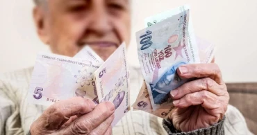 Emeklilere bayram müjdesi: Kurban Bayramı ikramiyeleri ne zaman hesaplara yatıyor?
