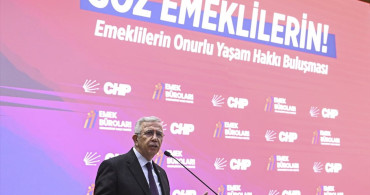 Emeklilerin Onurlu Yaşam Hakkı Buluşması'nda Tarihi Oylama Uyarısı