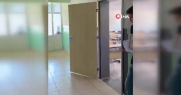 Emekliliğe, 40 yıl emek verdiği öğrencileri uğurladı