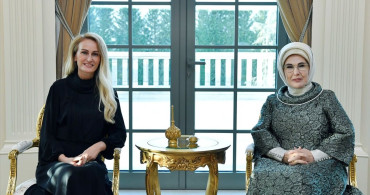 Emine Erdoğan, KKTC Cumhurbaşkanı'nın Eşi ile Görüştü