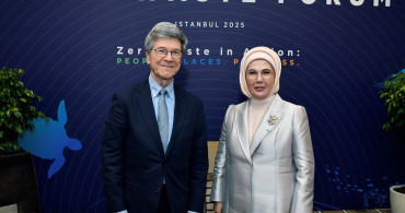 Emine Erdoğan ve Jeffrey Sachs'tan Önemli Görüşme