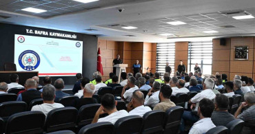 Emniyet Müdürü Arıbaş, Bafra’da toplu taşıma sektörü temsilcileri ile toplantı yaptı