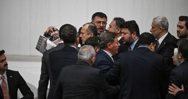 En Düşük Emekli Aylığı Artırıldı