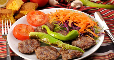 En Popüler Köfte: Akçaabat Köftesi Tarifi