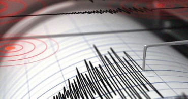 Endonezya'da 5,7 Şiddetinde Deprem Meydana Geldi