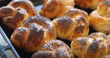 Enfes Frambuazlı Düğüm Çörek Tarifi