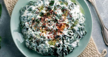 Enfes Yoğurtlu Pazı Tarifi