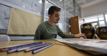 Engelleri Resimle Aşıyor: Ömer Gürbüz'ün Hikayesi