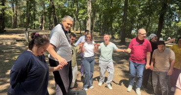 Engelsiz hobi atölyeleri kursiyerleri piknikte bir araya geldi