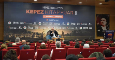 Ercan Kesal, Kepez Kitap Fuarı'nda Okumanın Gerekliliğine Vurgu Yaptı