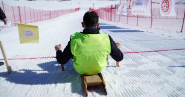 Erciyes'te Geleneksel Kızak Türkiye Şampiyonası Rüzgârı