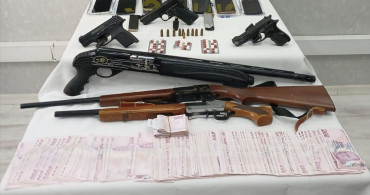 Erdemli'de Fuhuş Operasyonunda 13 Şüpheli Tutuklandı