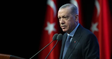 Erdoğan’dan Özgür Özel’e gönderme: “Yüreğin yetiyorsa şimdi de su bidonuyla çıksana!”