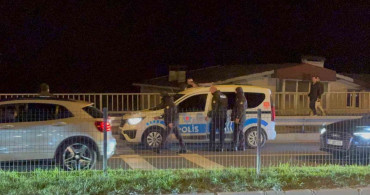 Ereğli'de Alkollü Sürücü, 'Dur' İhtarına Uymayarak Polis Araçına Çarptı