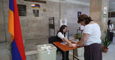 Ermenistan'da Genel Seçim Süreci Başladı
