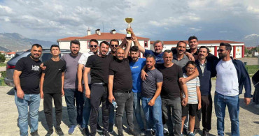 Erzincan atlı spor kulübü çeyrek finale yükseldi