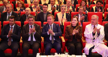 Erzincan Binali Yıldırım Üniversitesi 2025-2026 Akademik Yılı Açılış Töreni Düzenlendi