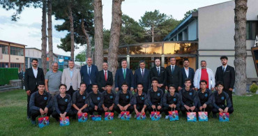 Erzincan Fen Lisesi Futbol Takımı Türkiye Finallerine Hazırlanıyor