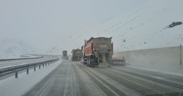 Erzincan-Sivas Yolunda Kar Etkisi