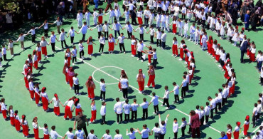 Erzincan'da 500 Kişiyle Düz Halay Rekoru
