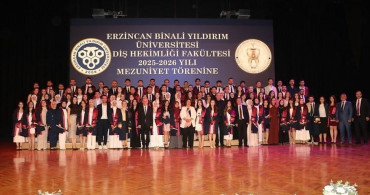 Erzincan'da 82 genç diş hekimi mezuniyet coşkusunu yaşadı