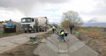 Erzincan'da Tarımsal Sulama Altyapısı Gelişiyor