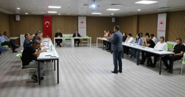 Erzincan'da toplu sera bölgesi yatırımcılarıyla toplantı yapıldı
