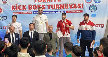 Erzincanlı Sporcu Caner Demir Türkiye Üçüncüsü Oldu