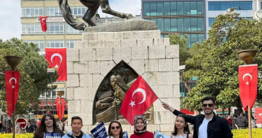 Erzurum Gençleri Samsun’a Tarihi Ziyaret Gerçekleştirdi