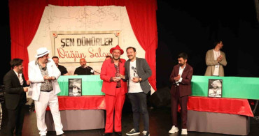 Erzurum Şehir Tiyatroları 'Hançer Havası' ile Ordu’da Sahne Aldı
