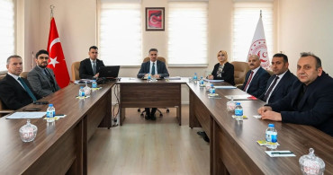 Erzurum Valisi Aydın Baruş, Sosyal Hizmetler Brifingi Aldı