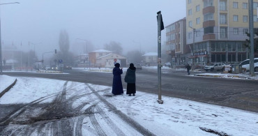 Erzurum ve Kars'ta Kardan Dolayı Ulaşım Kesintisi