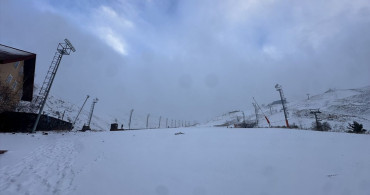 Erzurum ve Kars'ta Yüksek Kesimlere Kar Yağdı