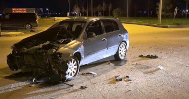 Erzurum'da Akşam Trafik Kazası: İki Yaralı