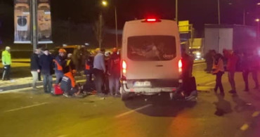 Erzurum'da Buzlu Yolda Trafik Kazası: 5 Yaralı