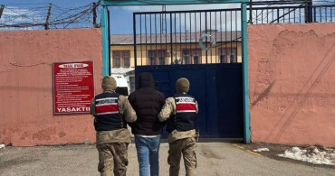 Erzurum'da Jandarma 106 Aranan Şahsı Kapatma Başarısı Gösterdi