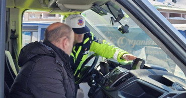 Erzurum'da Jandarma Trafik Ekiplerinden Bilgilendirme Faaliyetleri