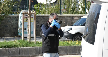 Erzurum'da Park Halindeki Araçta Bir Kişinin Ölü Bulunması