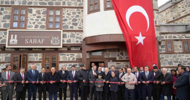 Erzurum'da Tarih Konak Sahafı Açıldı