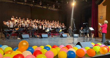 Erzurum'da türkü dolu gece