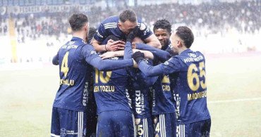 Erzurumspor FK'nın Rekorla Şampiyonluğu