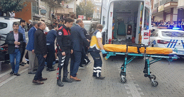 Esenyurt'ta İnternet Kafede Çıkan Silahlı Kavgada 5 Yaralı