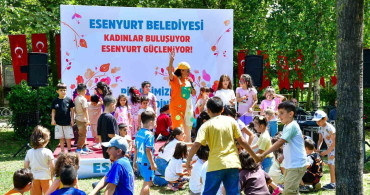 Esenyurt'ta kadınlar piknik etkinliğinde bir araya geldi